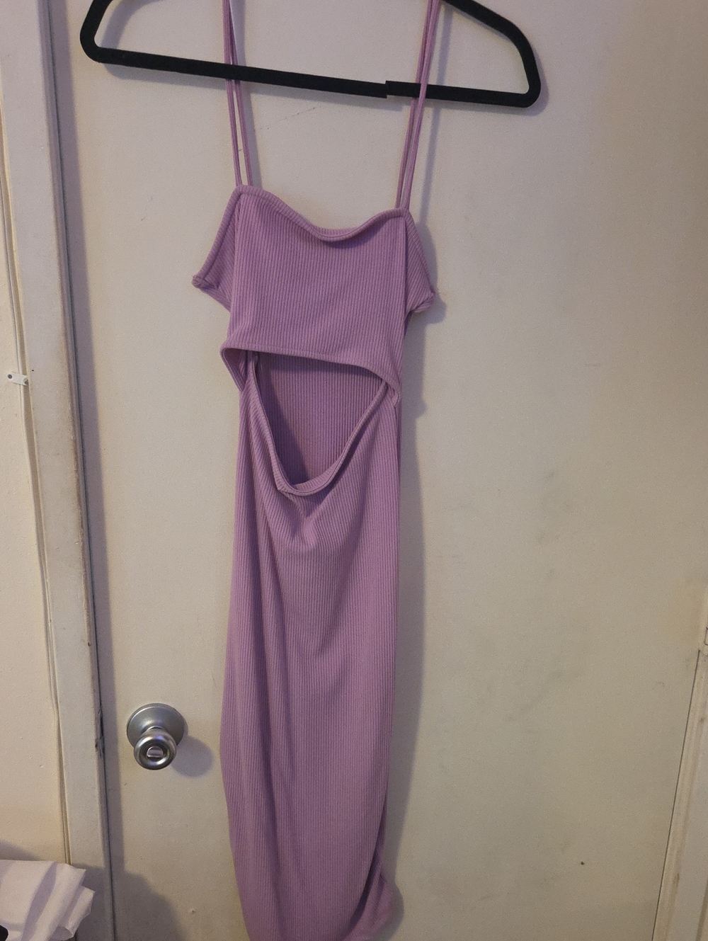 Lilac Ribbed Midi Dress with Front Cutout